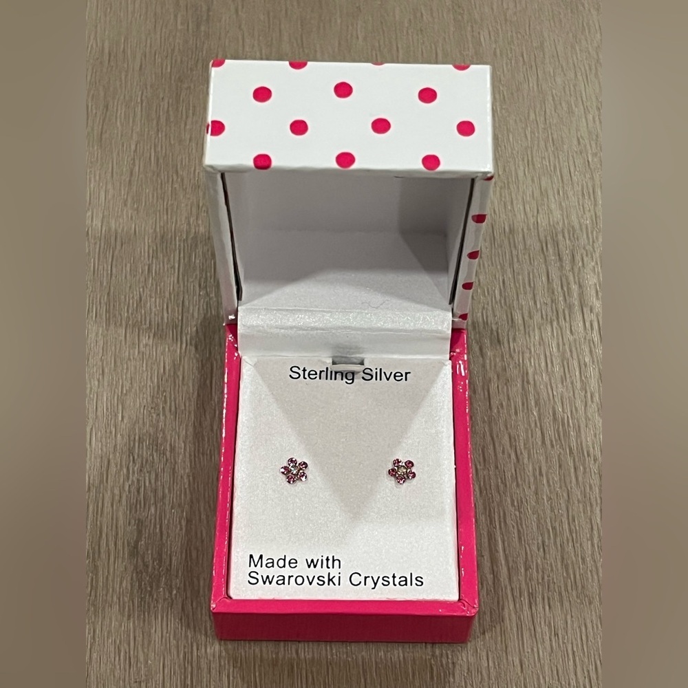 Charming Girl 925 Sterling Silver Crystal Pave Flower Stud Earrings NEW